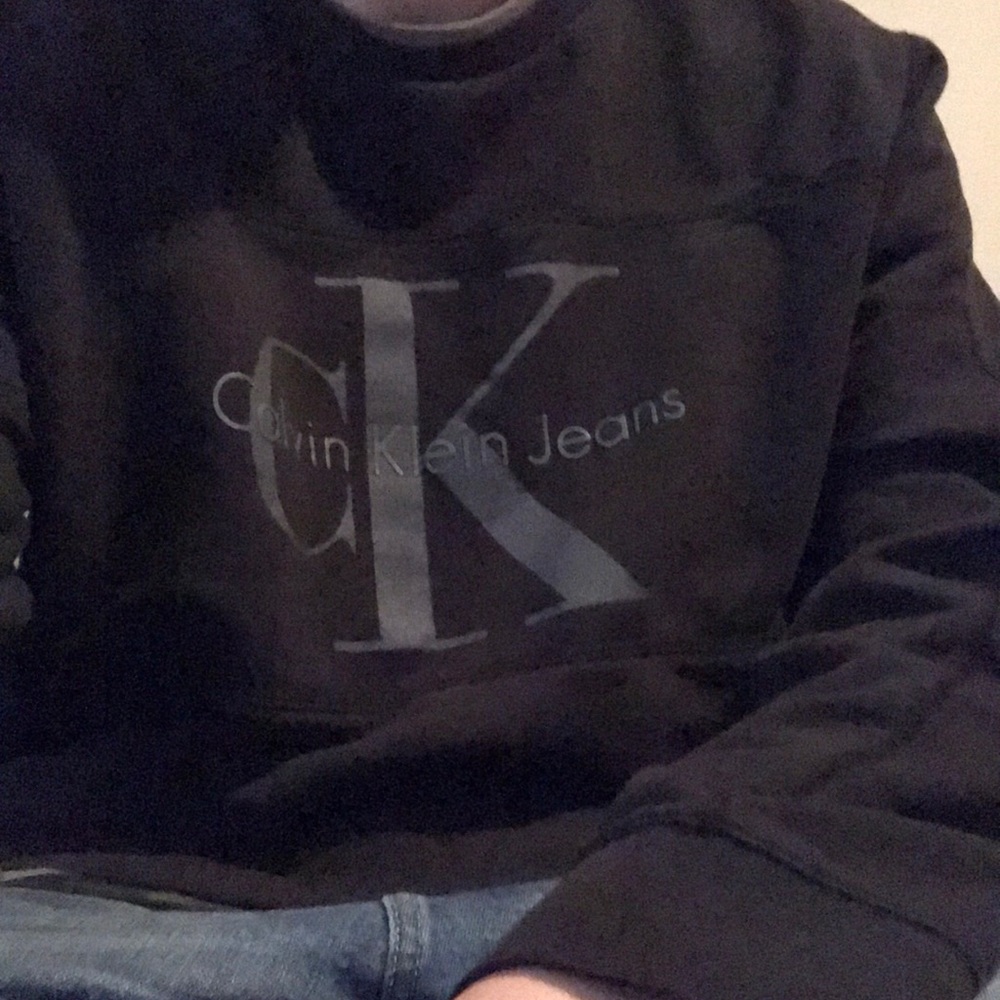 Calvin Klein pull over